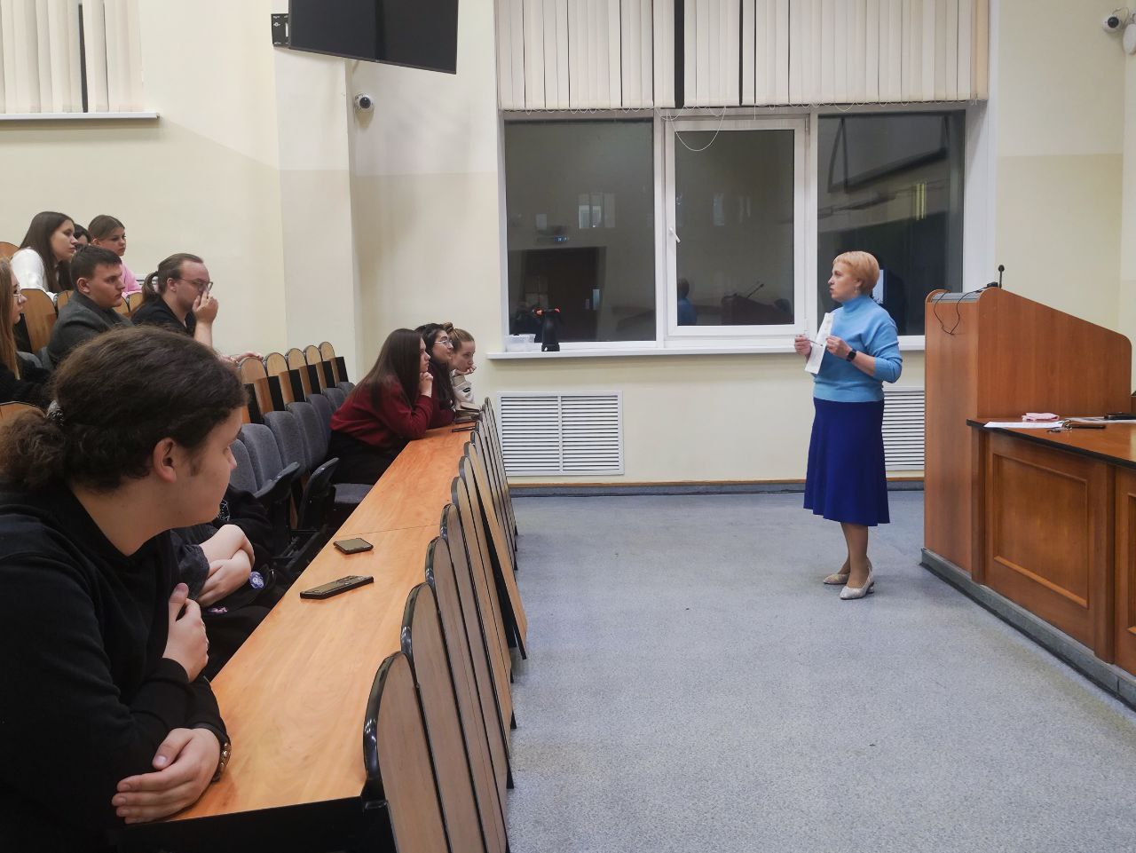 Встреча с директором департамента социальной политики НИУ «БелГУ»