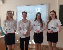 выпускники передают опыт первокурсникам